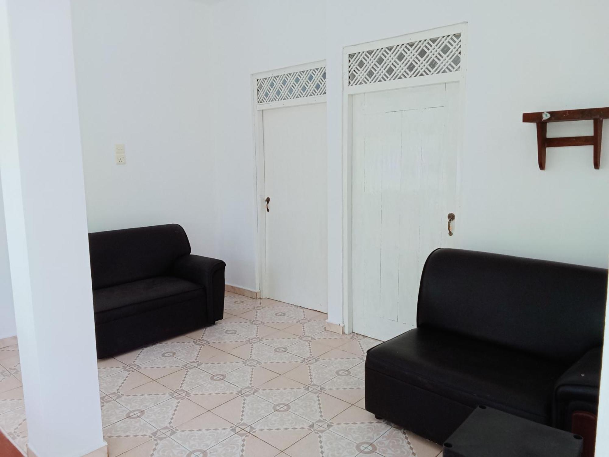 Sihara Rooms & Hostel Matara Buitenkant foto