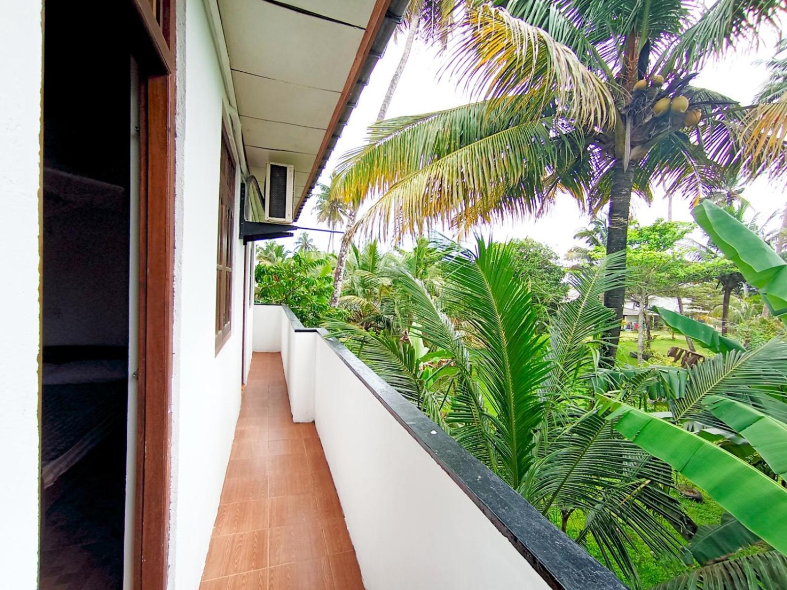 Sihara Rooms & Hostel Matara Buitenkant foto