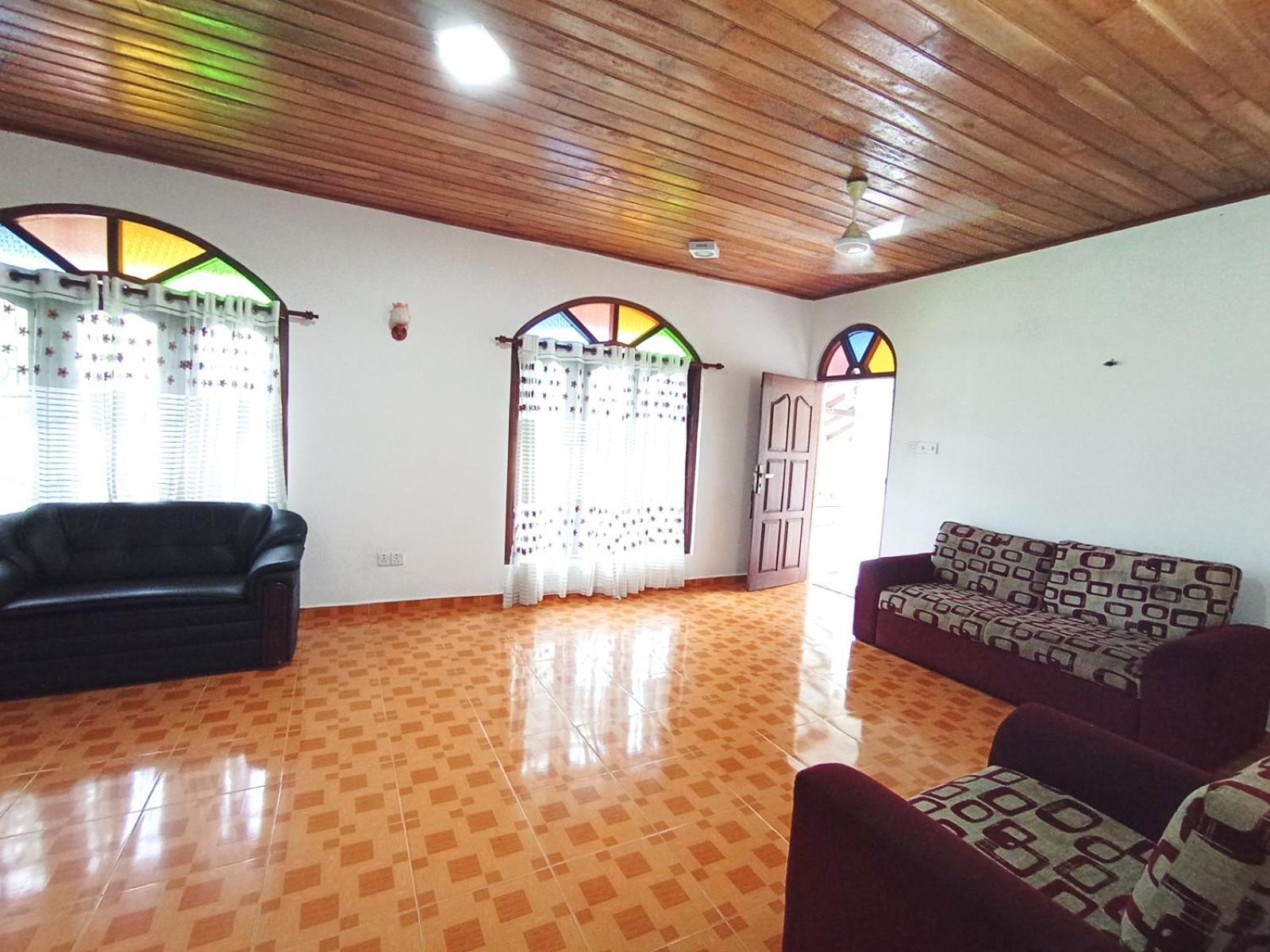 Sihara Rooms & Hostel Matara Buitenkant foto