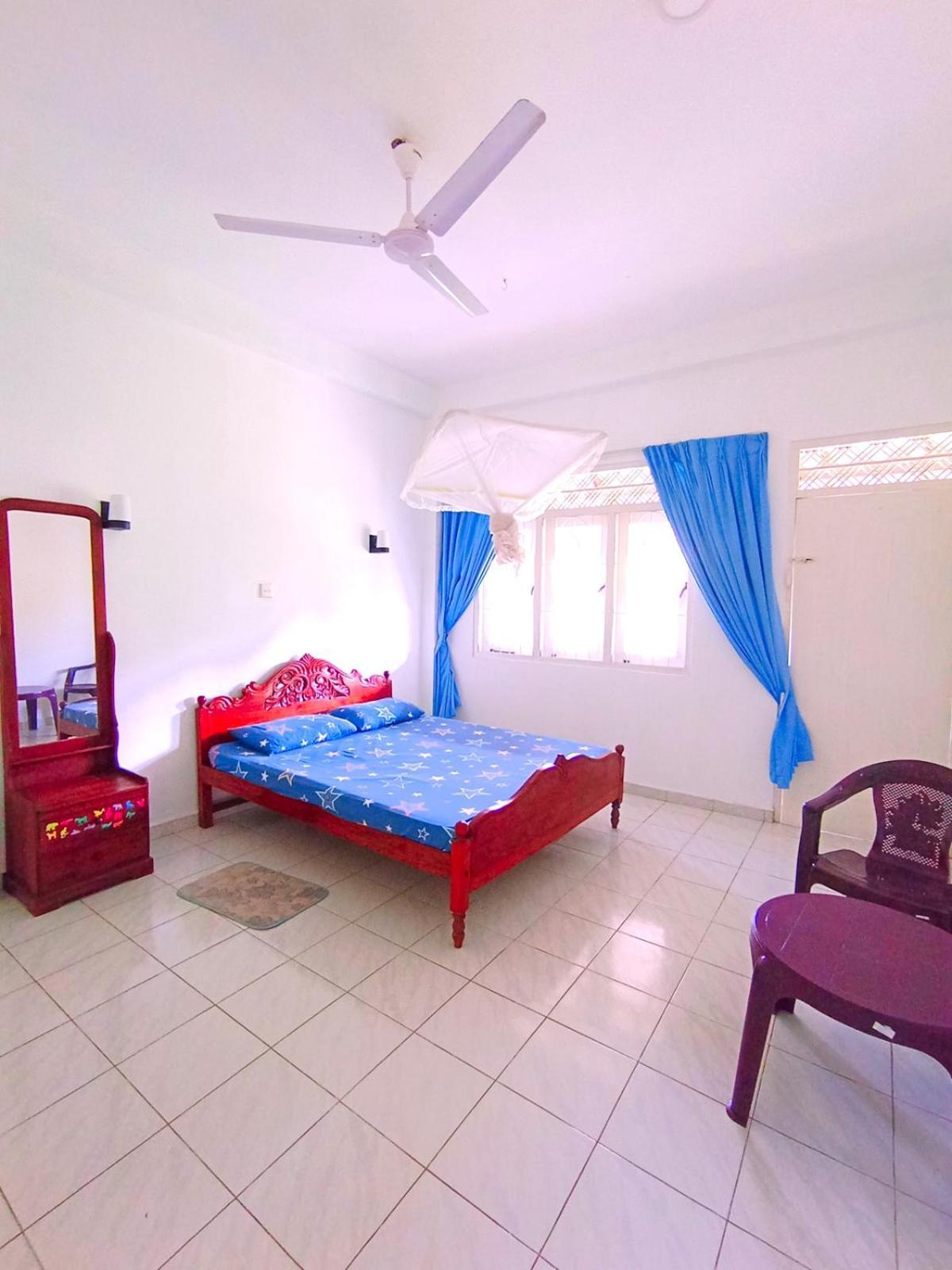 Sihara Rooms & Hostel Matara Buitenkant foto